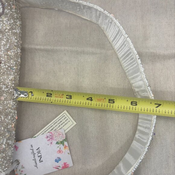 Made in India - Viral Beaded Santa Shoulder Bag - White, Silver, Red and Green - Picture 12 of 12